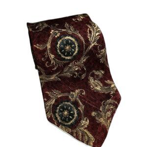 Perry Ellis Portfolio Burgundy Brown Tie Silk Necktie 4 Inch X 57 Inch